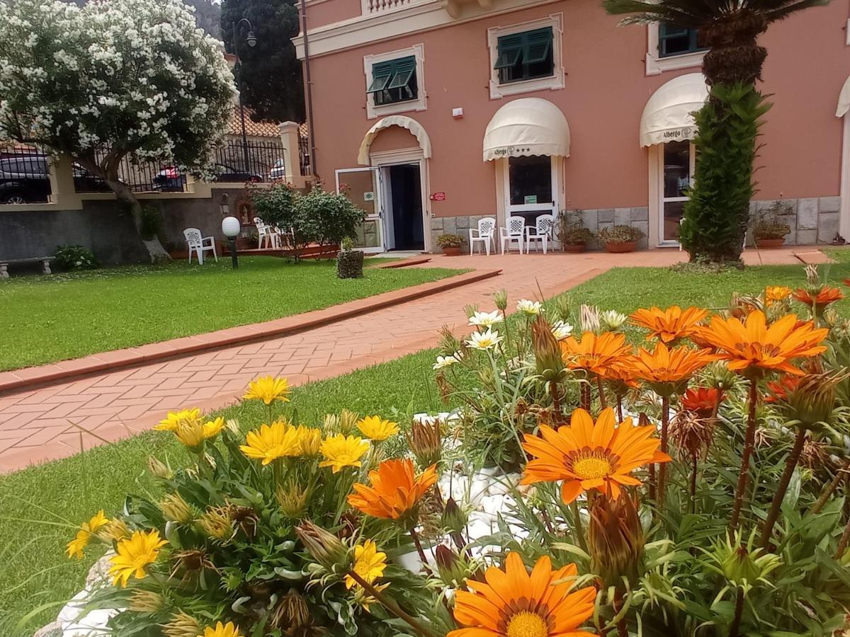 Albergo Mp Noli Εξωτερικό φωτογραφία
