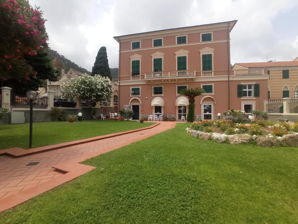 Albergo Mp Noli Εξωτερικό φωτογραφία